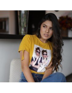 T-Shirt Con Anudado En...