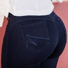 JEAN SKINNY AZUL INDUSTRY. 2