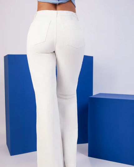 JEANS TIRO ALTO SIN REALCE