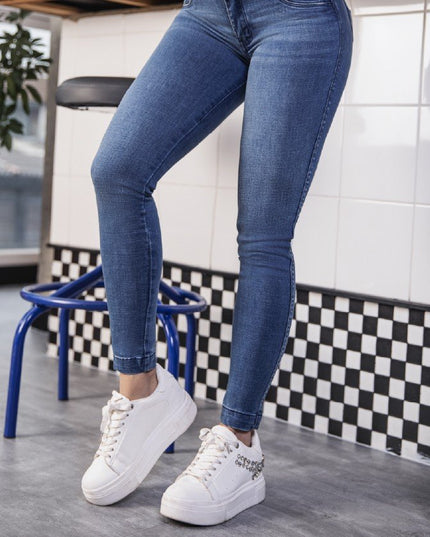 JEAN SKINNY AZUL DIRTY MEDIO