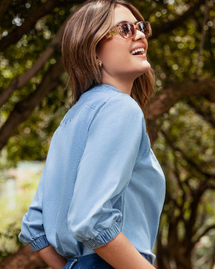 BLUSA CAMISERA MANGA 3/4 EN TELA CHAMBRAY PREMIUM