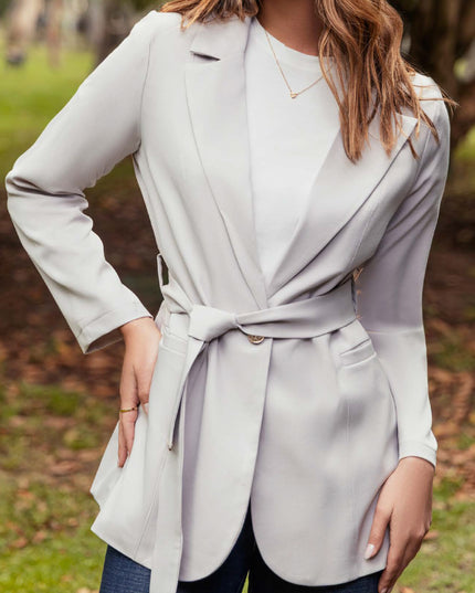 BLAZER MANGA LARGA COLOR GRIS