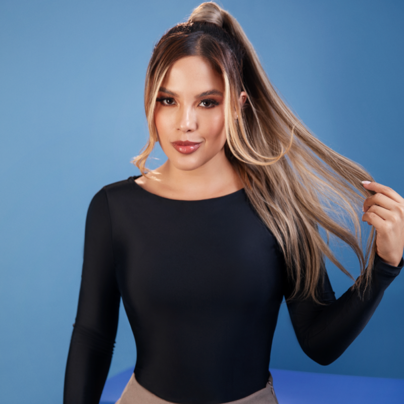 BLUSA BÁSICA MOLDEADORA