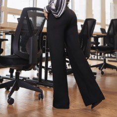 PANTALÓN BOTA RECTA